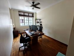 Eastwood Walk Gardens (D16), Terrace #565281821